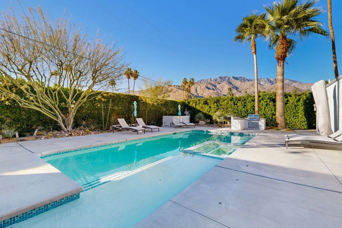 Desert Luxe Retreat