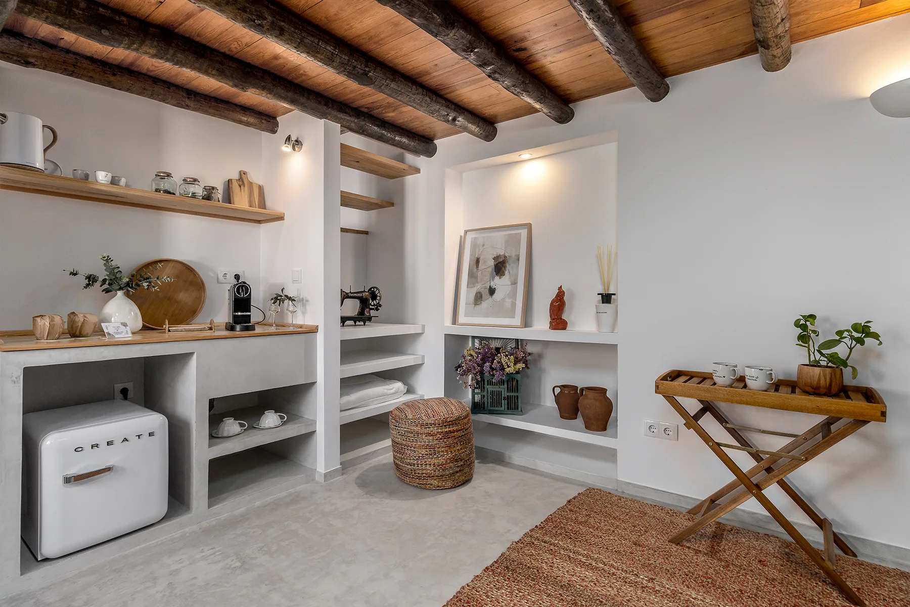 Zona de estar de la Suite Deluxe con entrepiso, vista alternativa