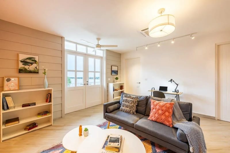 Refined 1BR in Casco Antiguo w/ Balcony