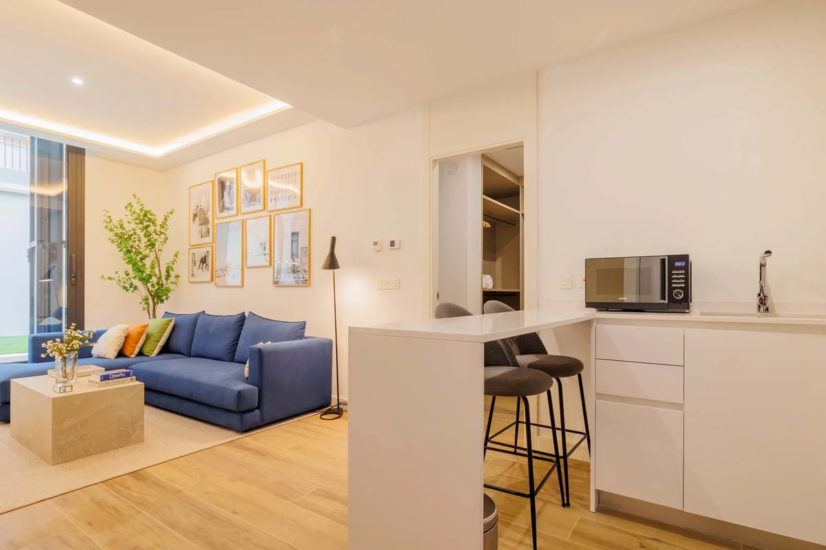Comfy 2BR w/ Great Terrace in Chueca