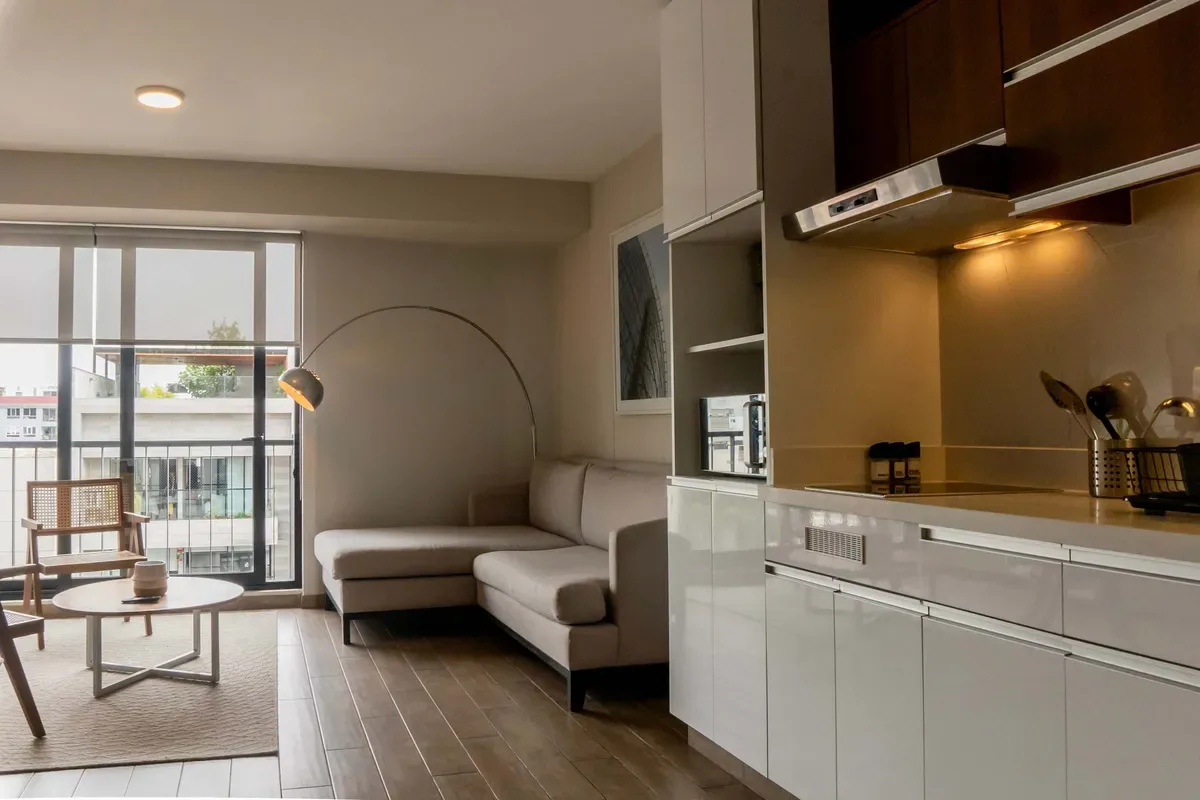 High Ceiling and Classy 2BR in Miraflores