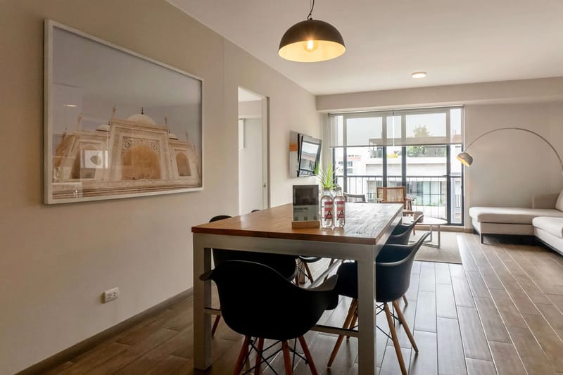 High Ceiling and Classy 2BR in Miraflores