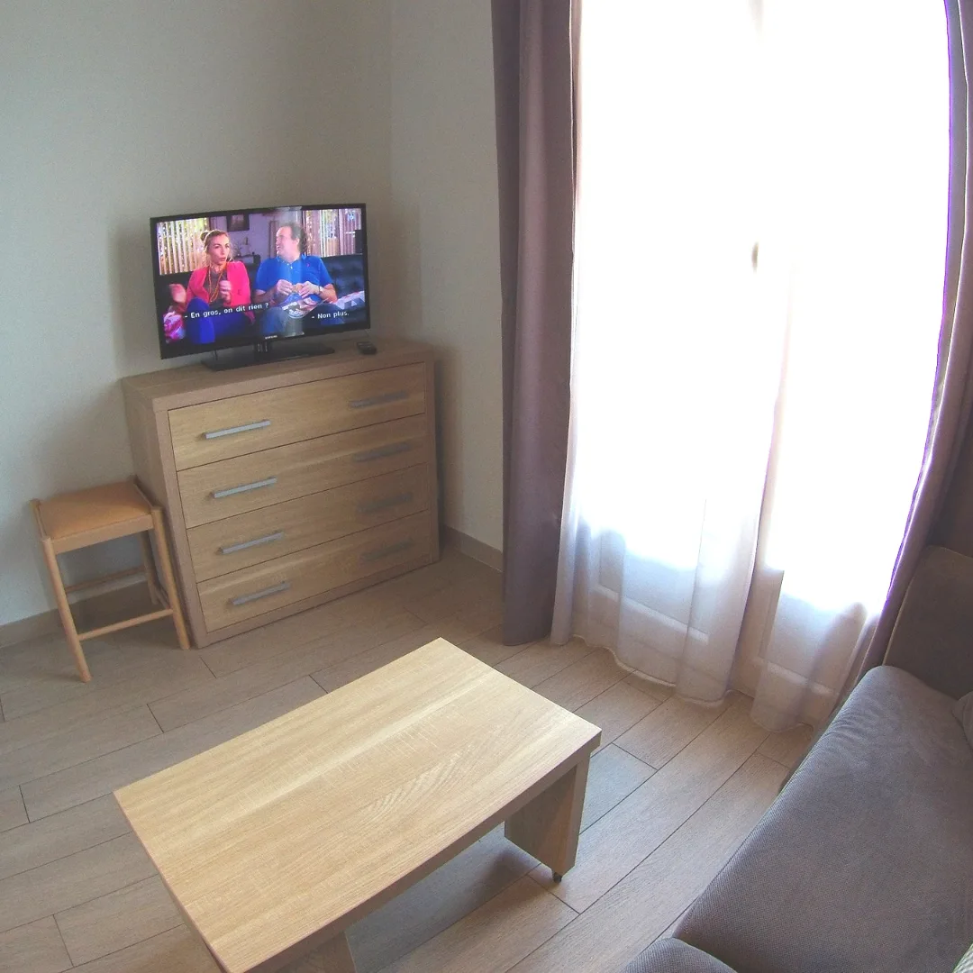 Atoll Hotel room