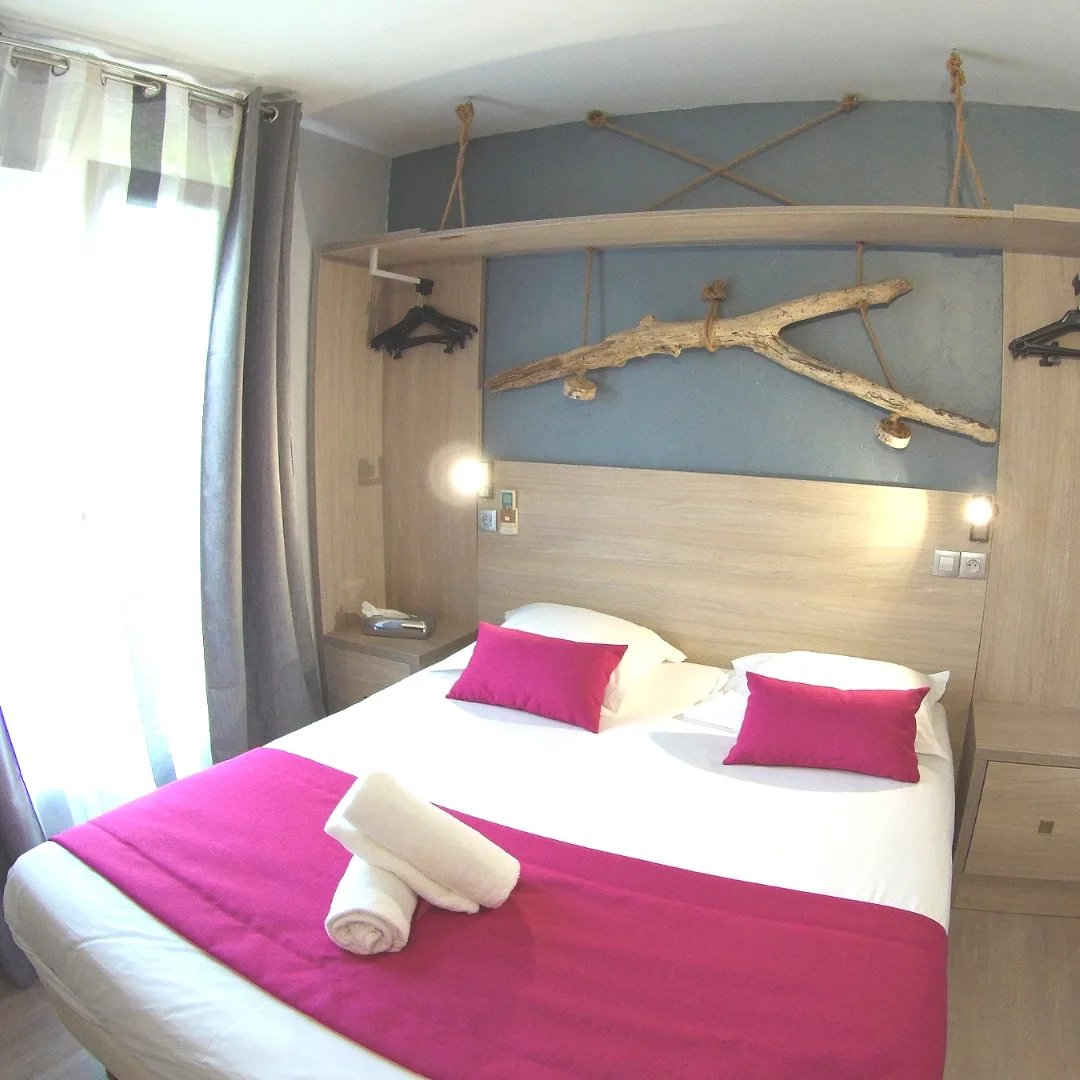 Atoll Hotel room