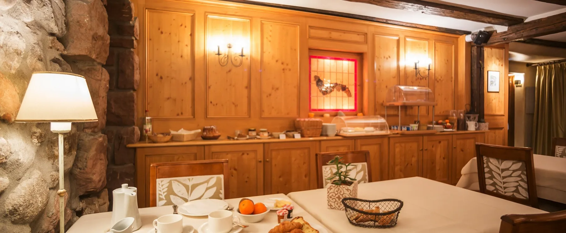 Breakfast room