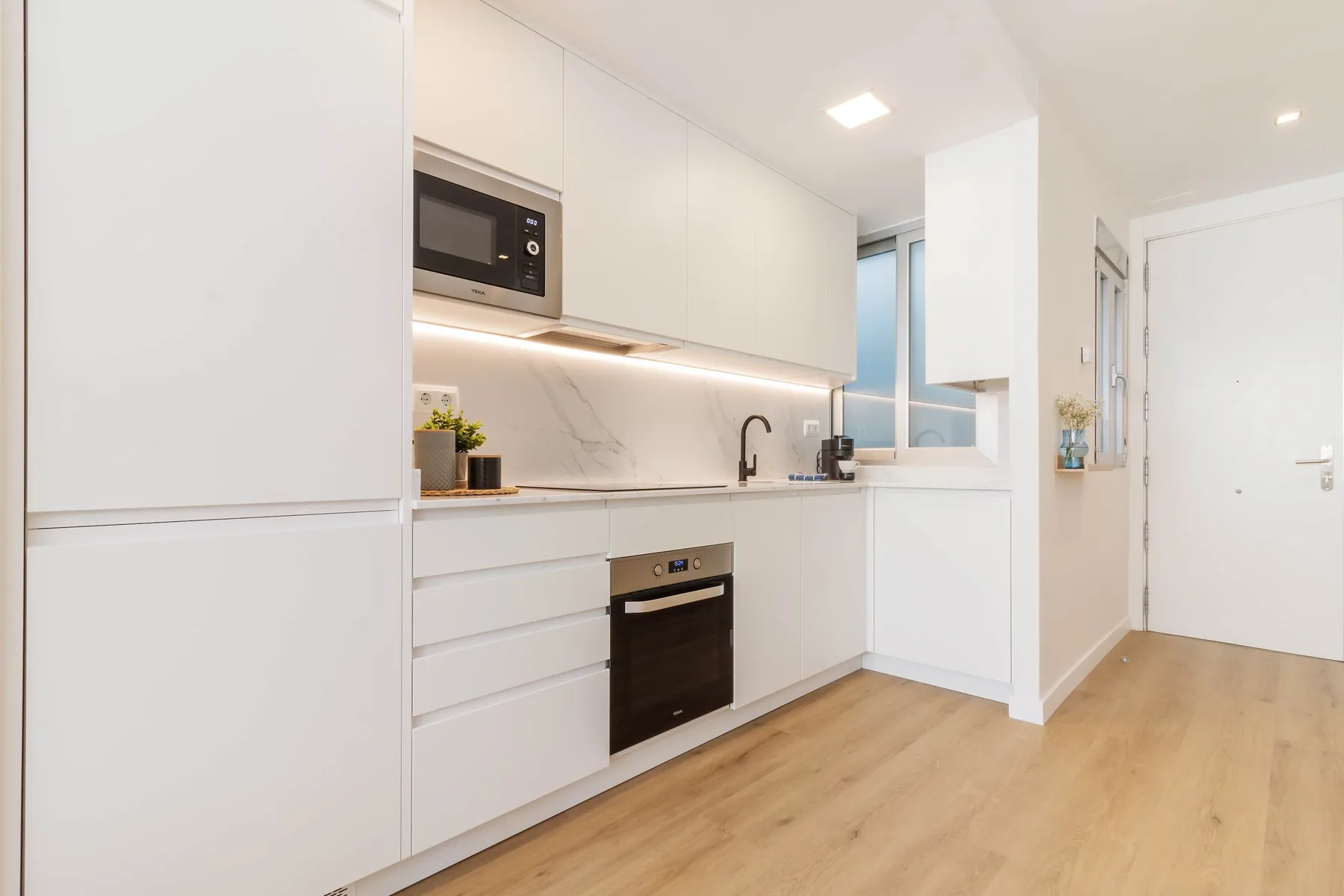 Remarkable 1BR with lovely decor in Justicia