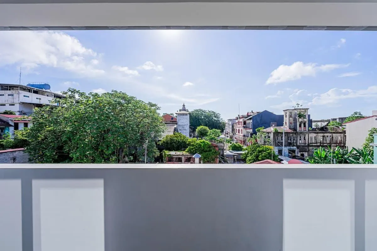 Refined 2BR in Santa Ana
