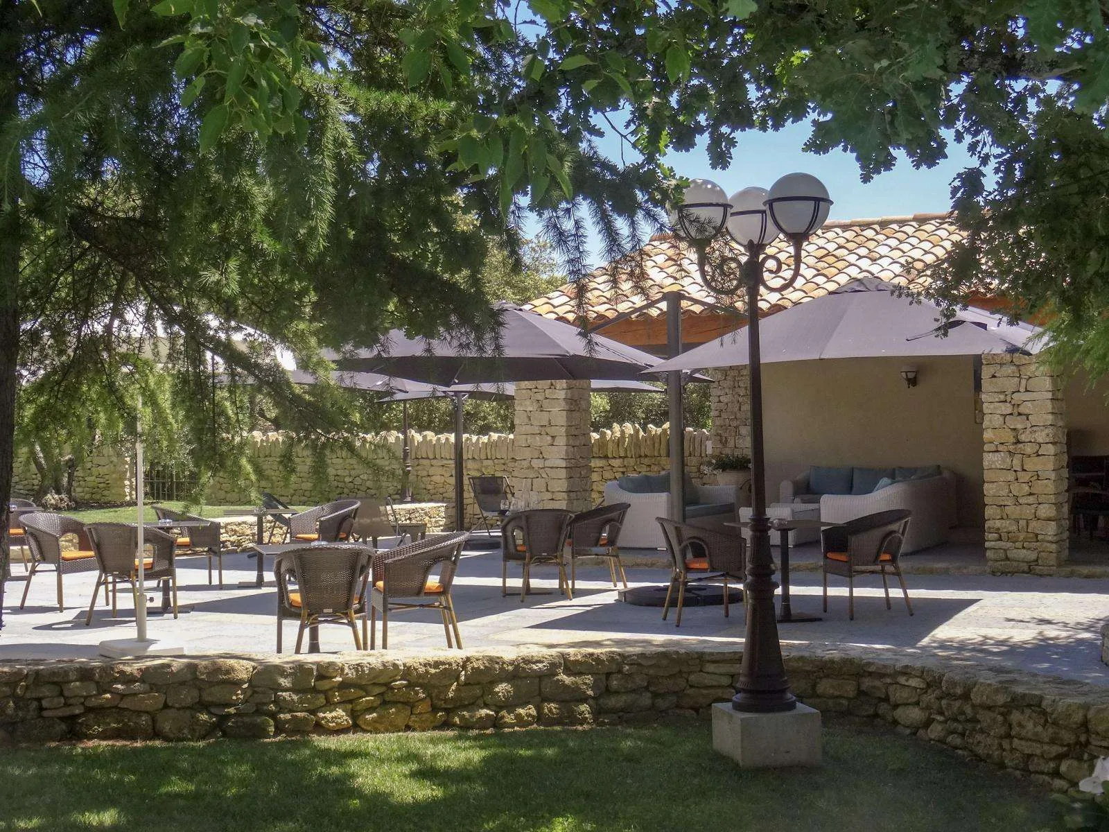 Pabellón de la piscina del hotel