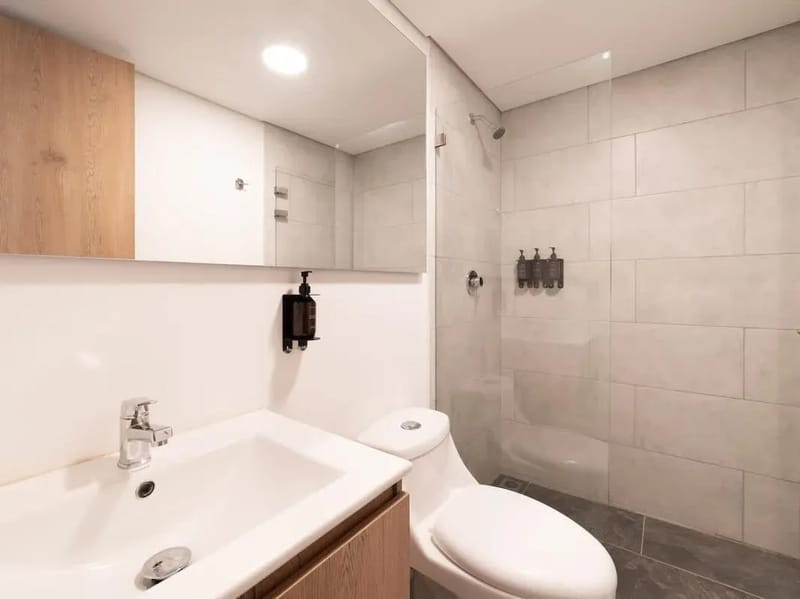 Compact 2BR in Laureles w/ City View