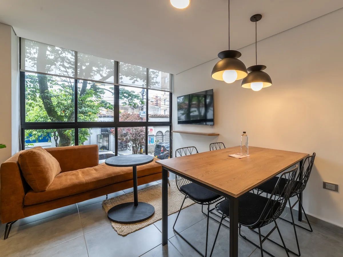 Compact 2BR in Laureles w/ City View