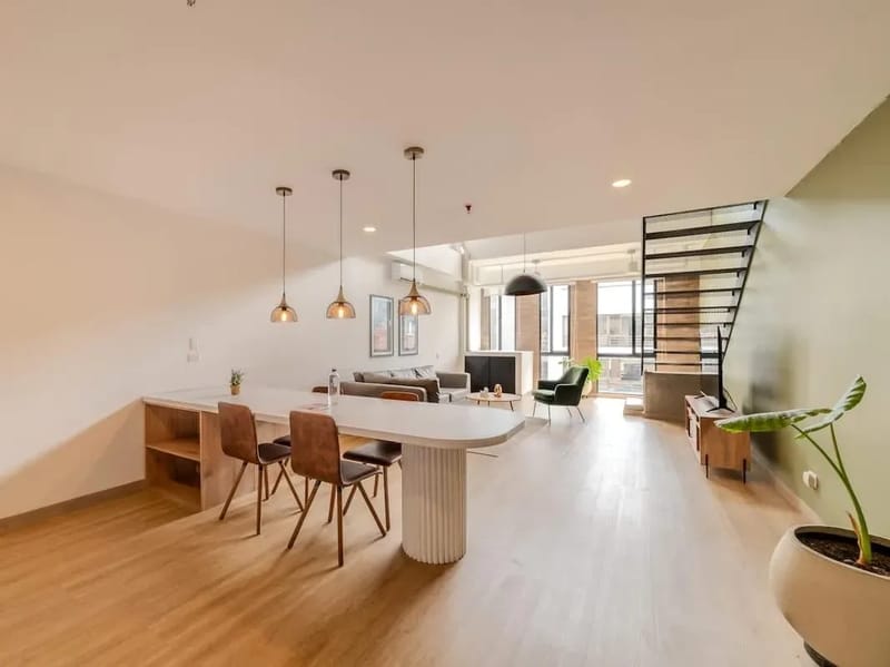 Roomy Duplex in Laureles w/ Gym