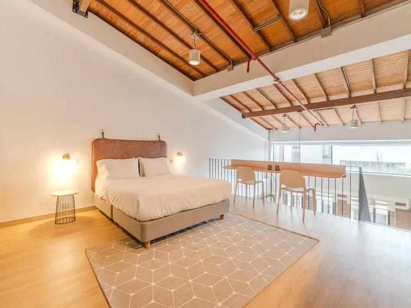 Roomy Duplex in Laureles w/ Gym