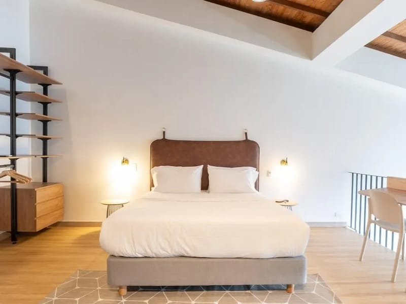 Roomy Duplex in Laureles w/ Gym