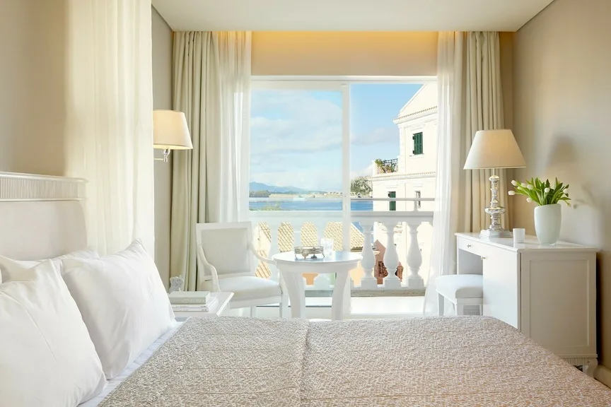 Habitación con vistas al mar en Mon Repos Palace