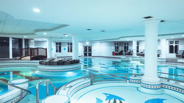Indoor leisure-club pool.