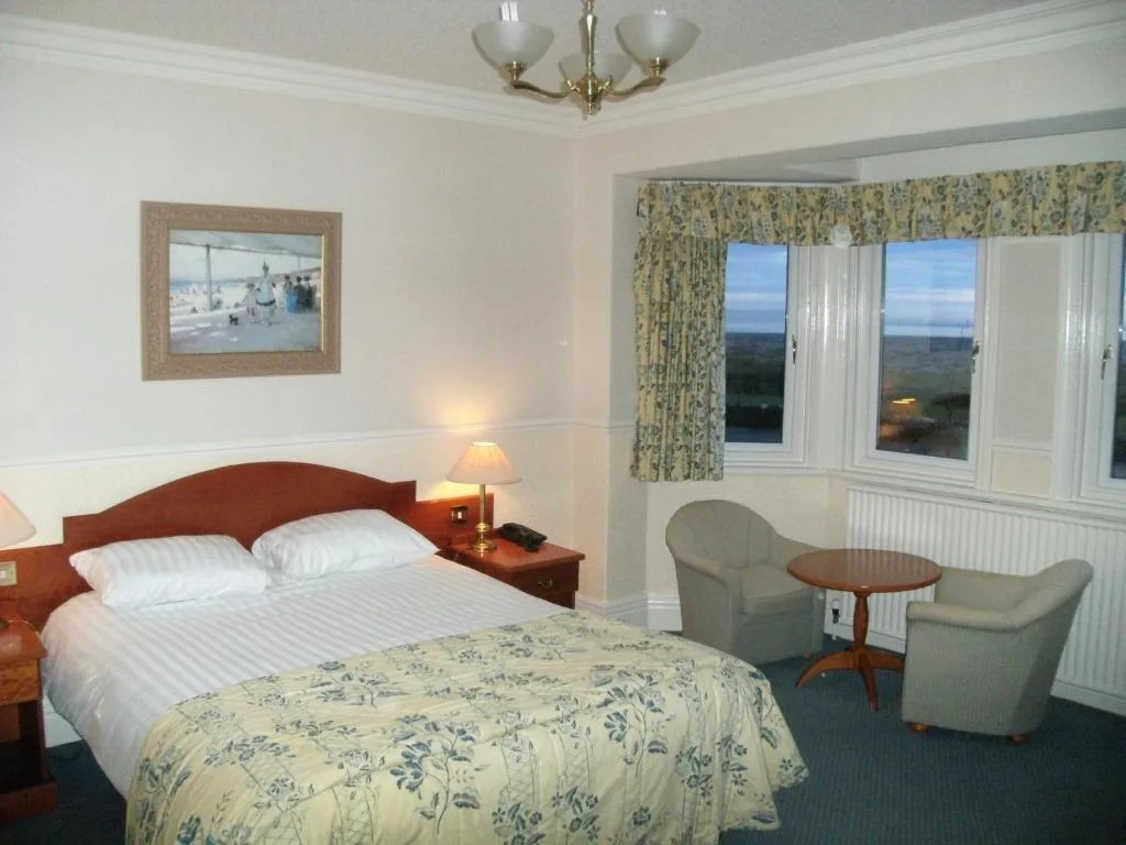 The Clarkes Hotel