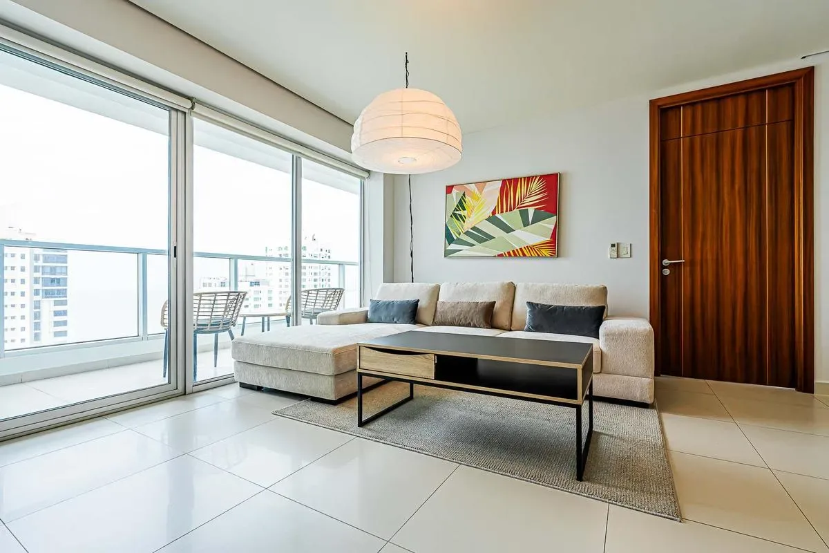 Stunning 2BR in Costa del Este w/ Balcony
