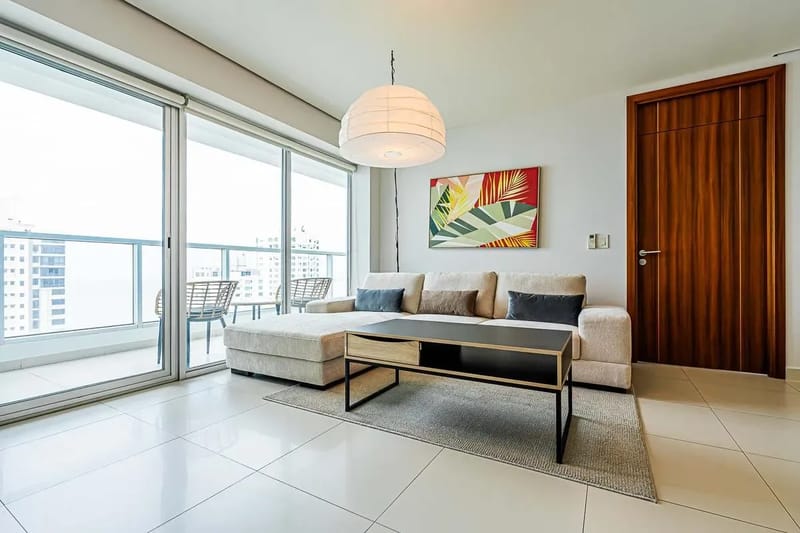 Stunning 2BR in Costa del Este w/ Balcony