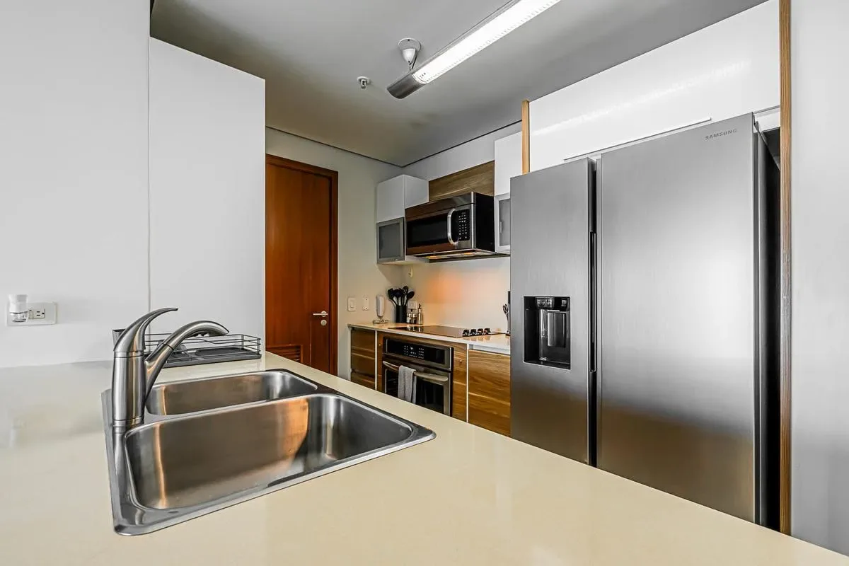 Stunning 2BR in Costa del Este w/ Balcony
