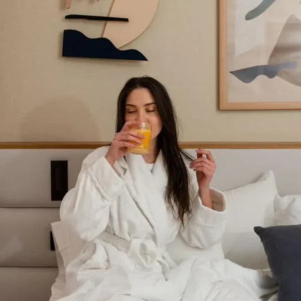 Habitación de hotel y desayuno