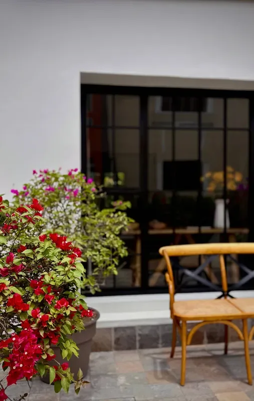 Stunning Room in Boutique Hotel w/ Breakfast