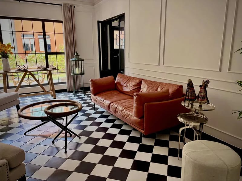 Stunning Room in Boutique Hotel w/ Breakfast