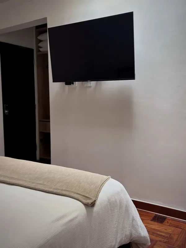 Stunning Room in Boutique Hotel w/ Breakfast