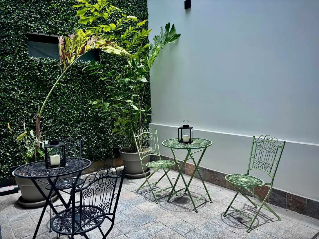 Stunning Room in Boutique Hotel w/ Breakfast