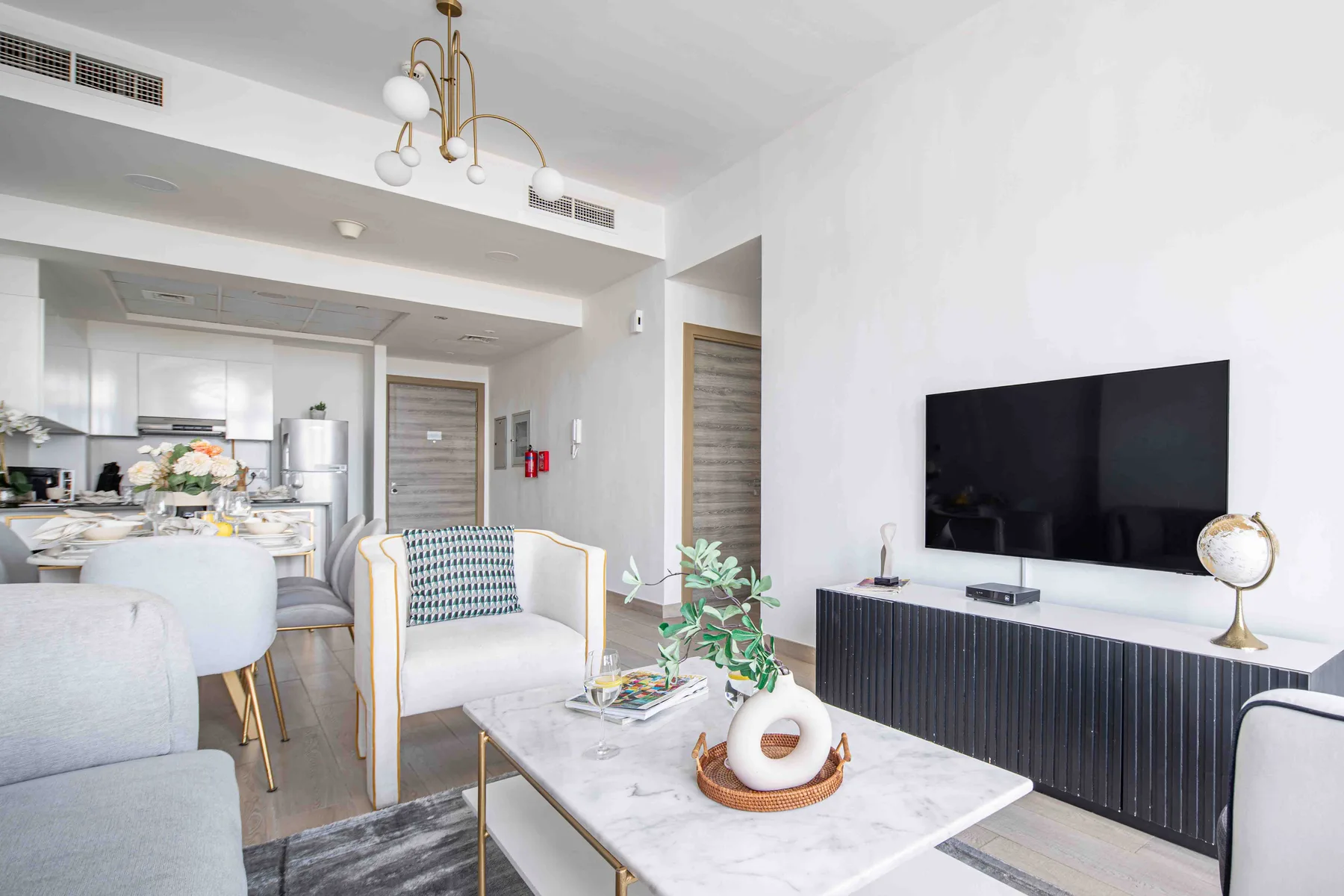 Sophisticated 3BR in JVC | Marina Skyline View