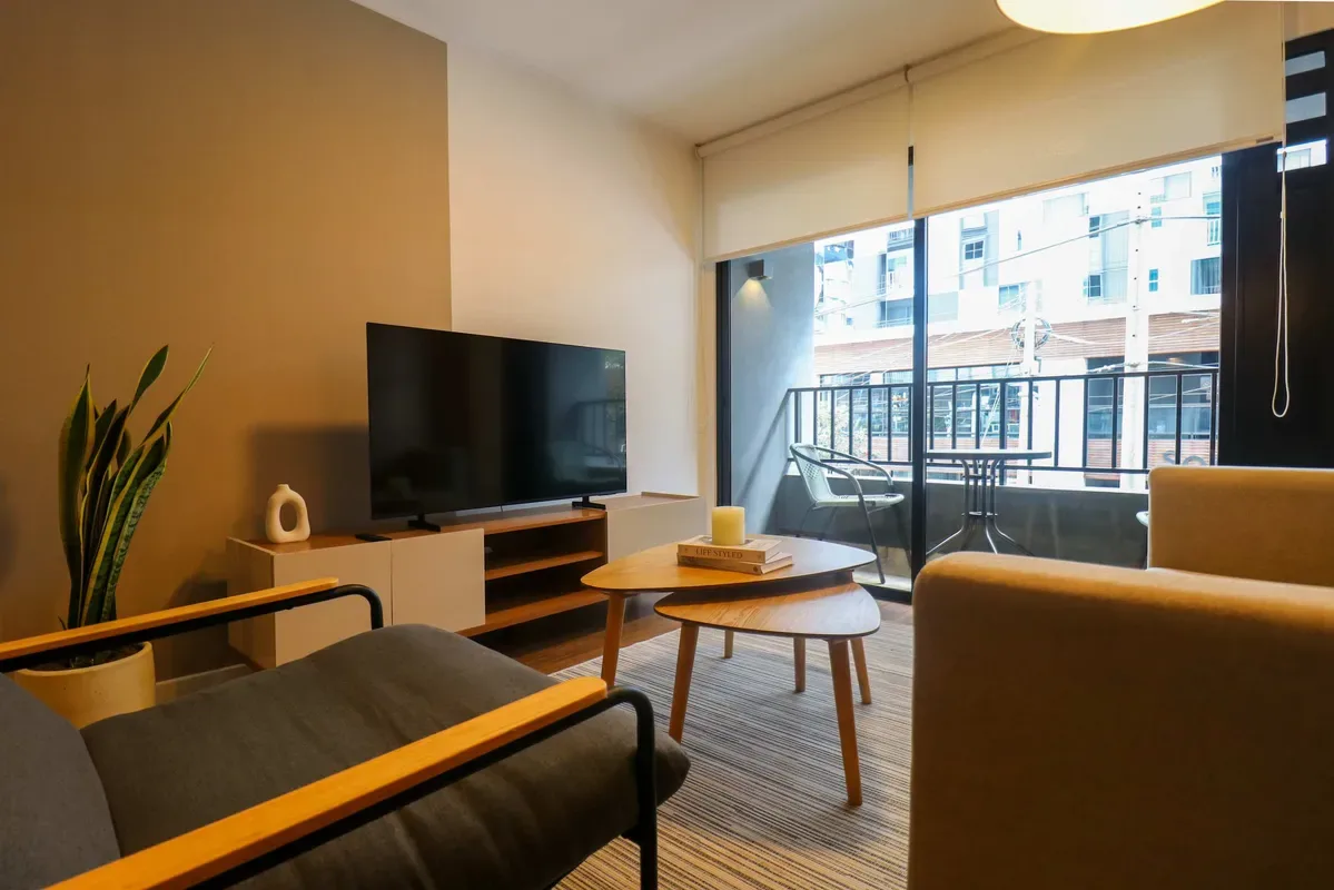 Exceptional 2BR w/ Balcony in Miraflores