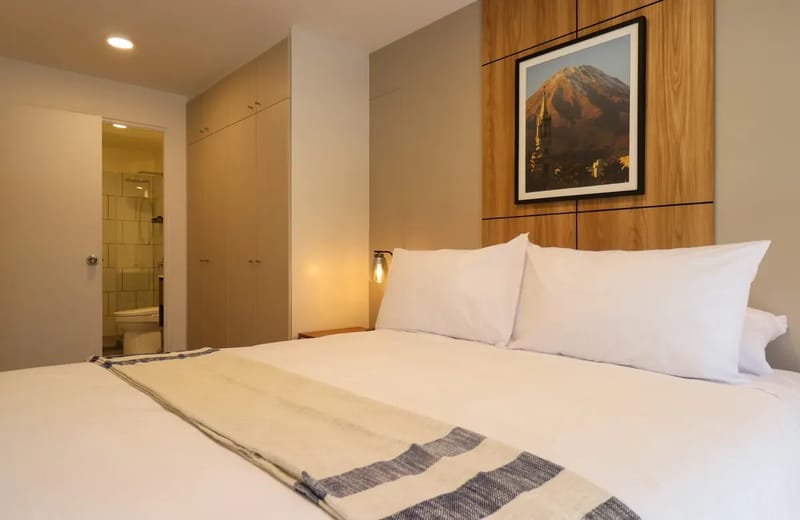 Exceptional 2BR w/ Balcony in Miraflores