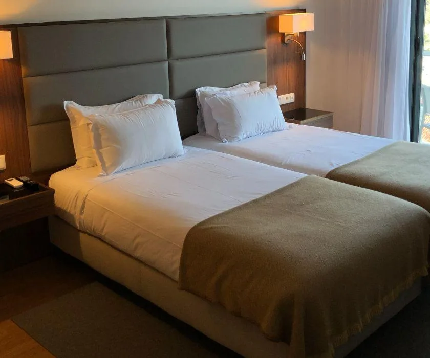 Habitación con dos camas individuales