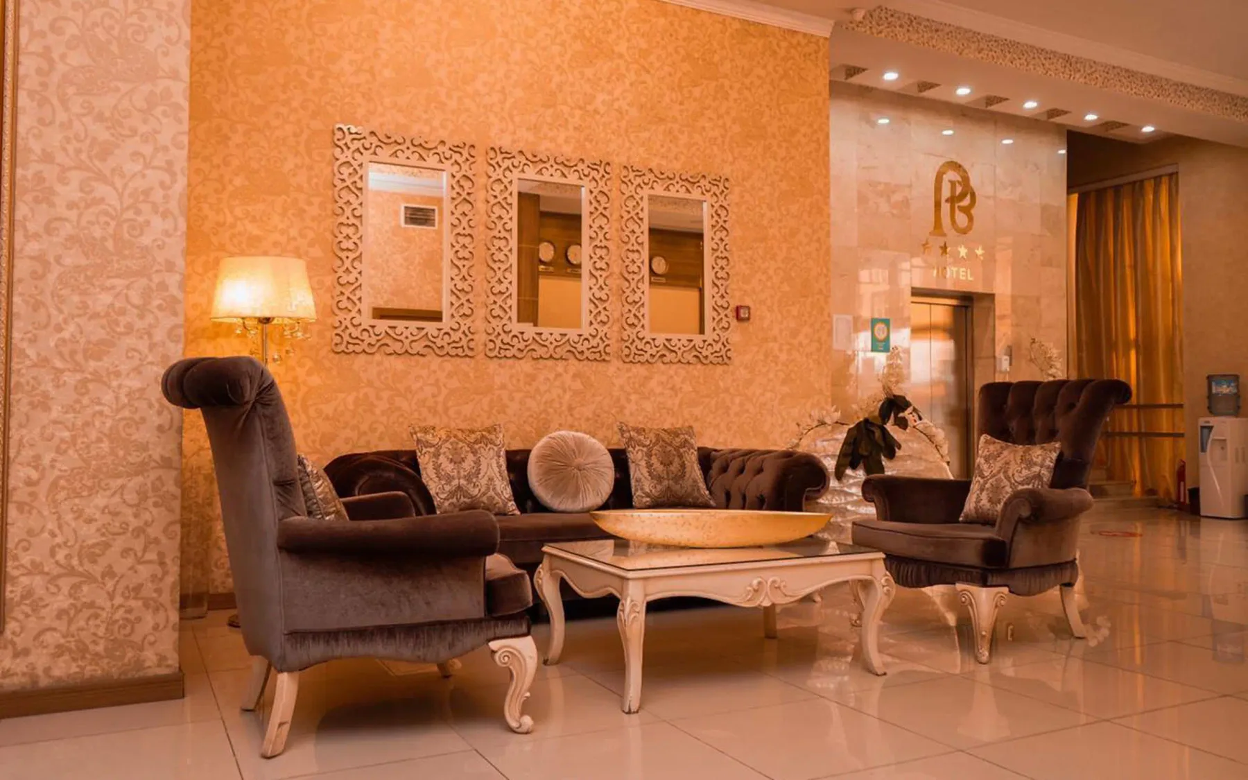 Paradise Hotel Baku