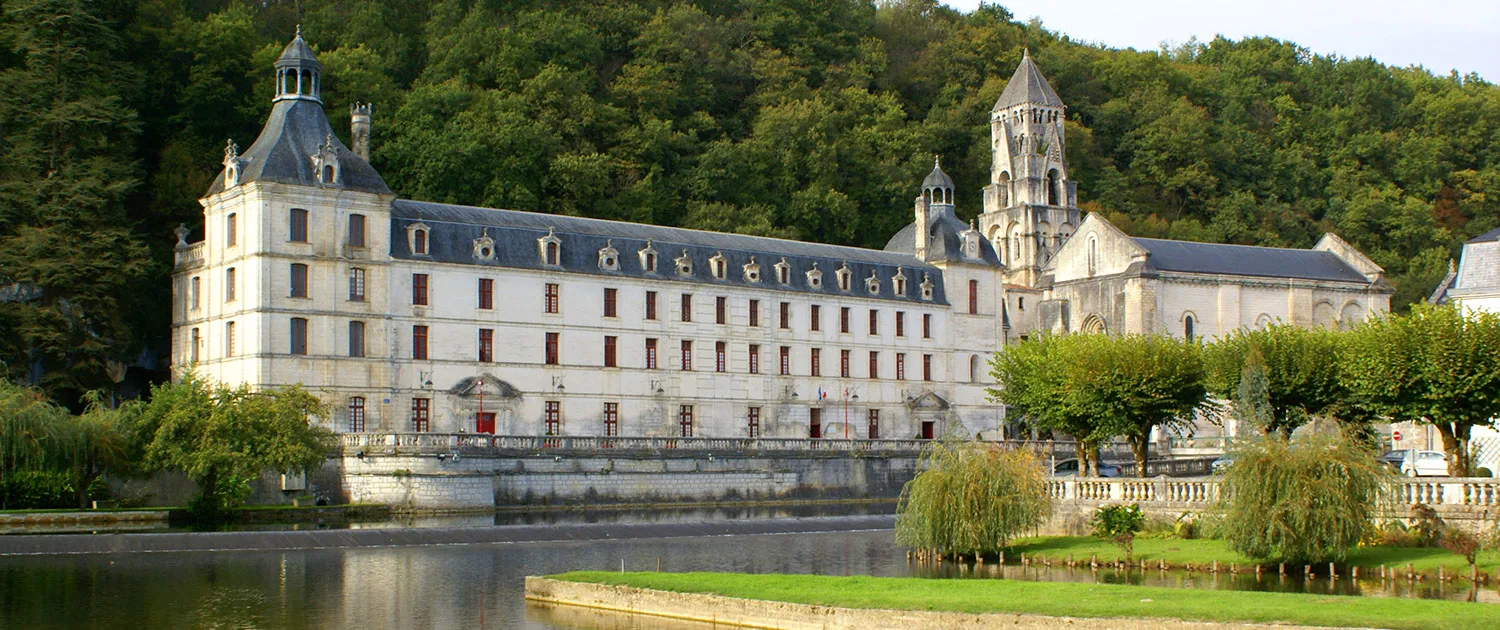 Hotel and garden