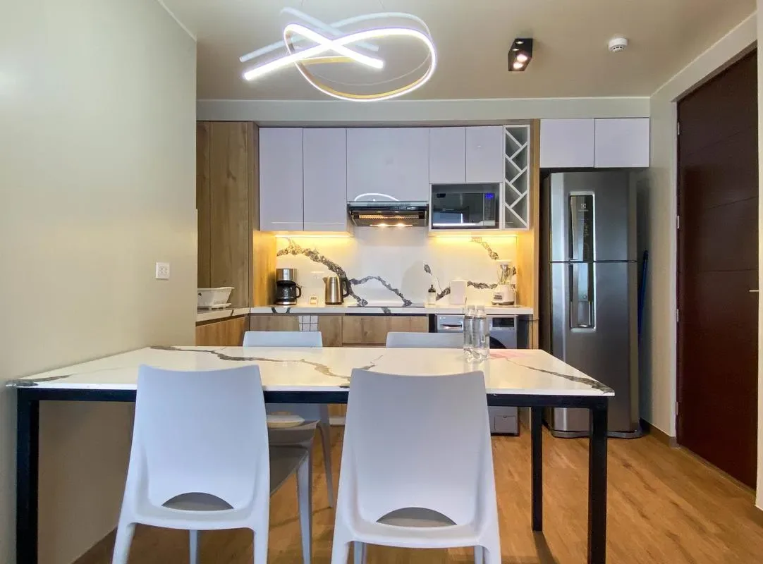 Modern 2BR w/ AC in Miraflores