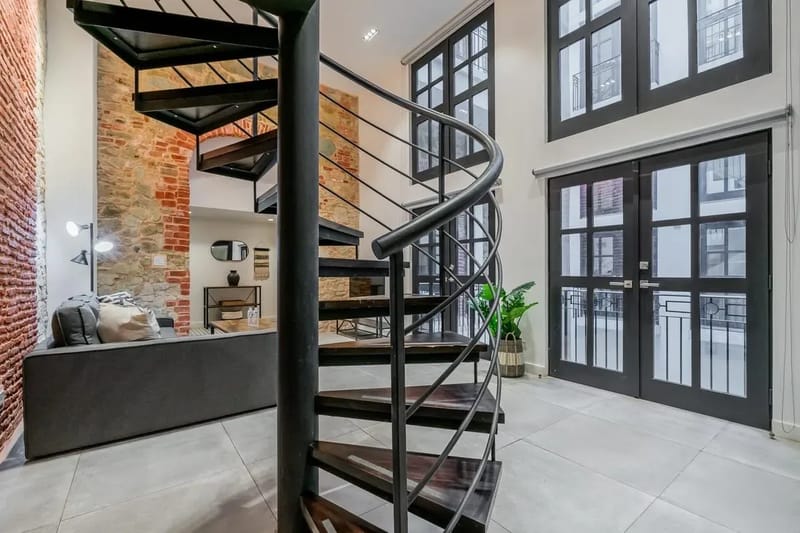 Refined Duplex in Plaza Catedral