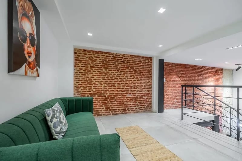 Refined Duplex in Plaza Catedral