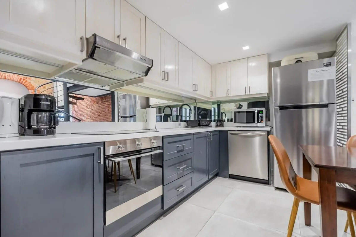 Refined Duplex in Plaza Catedral