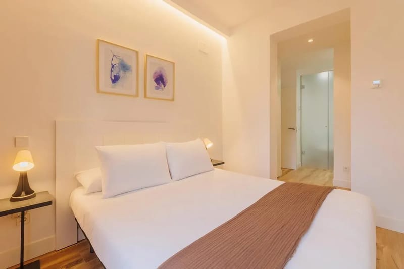 Modern 2BR at Palacio Real