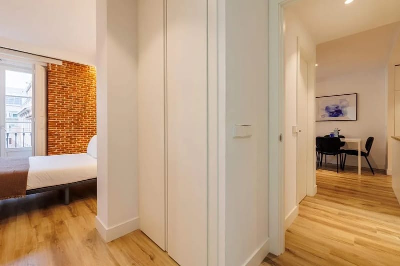 Modern 2BR at Palacio Real