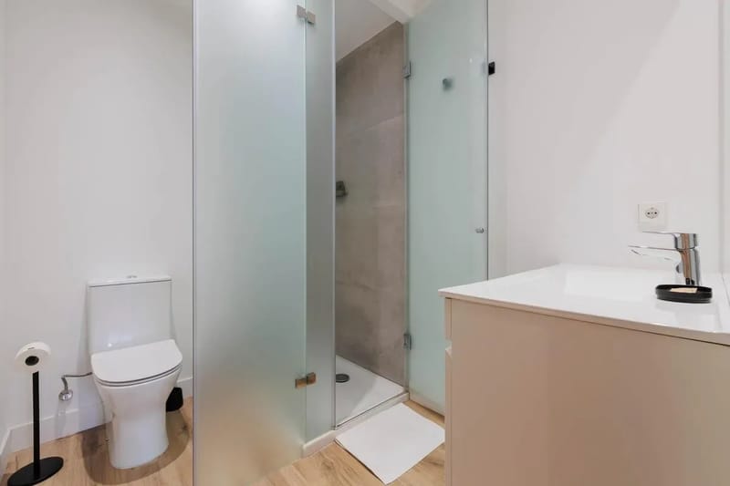 Modern 2BR at Palacio Real