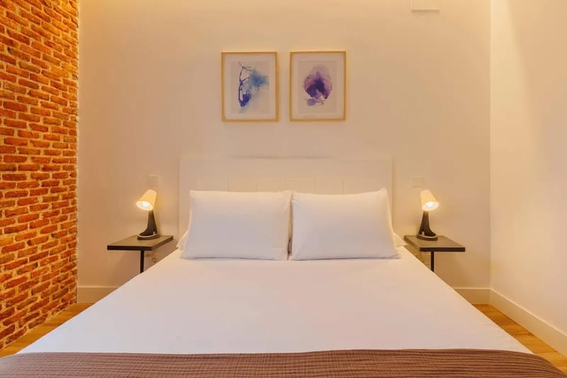 Modern 2BR at Palacio Real