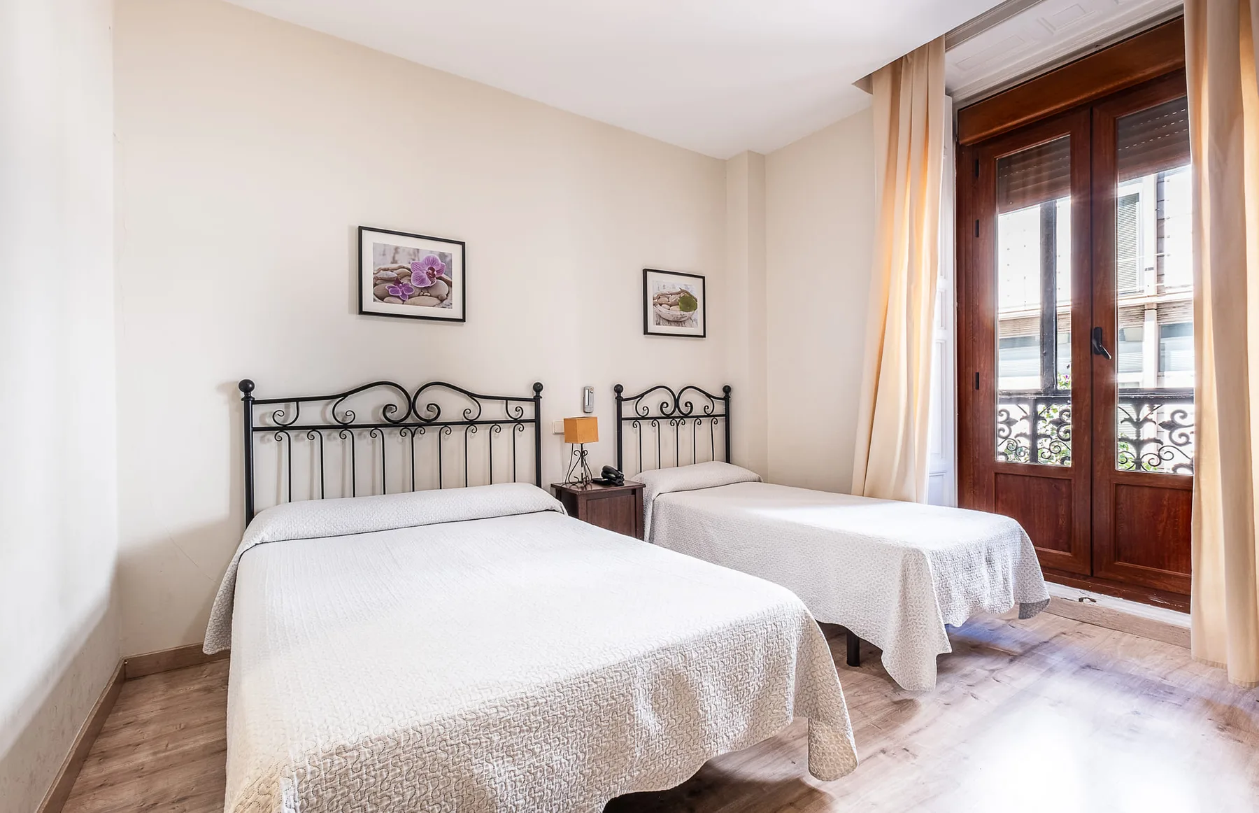 Hostal El Pilar property photo