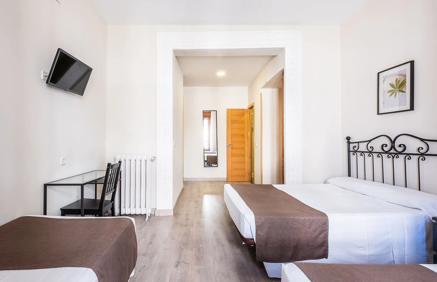 Hostal El Pilar property photo