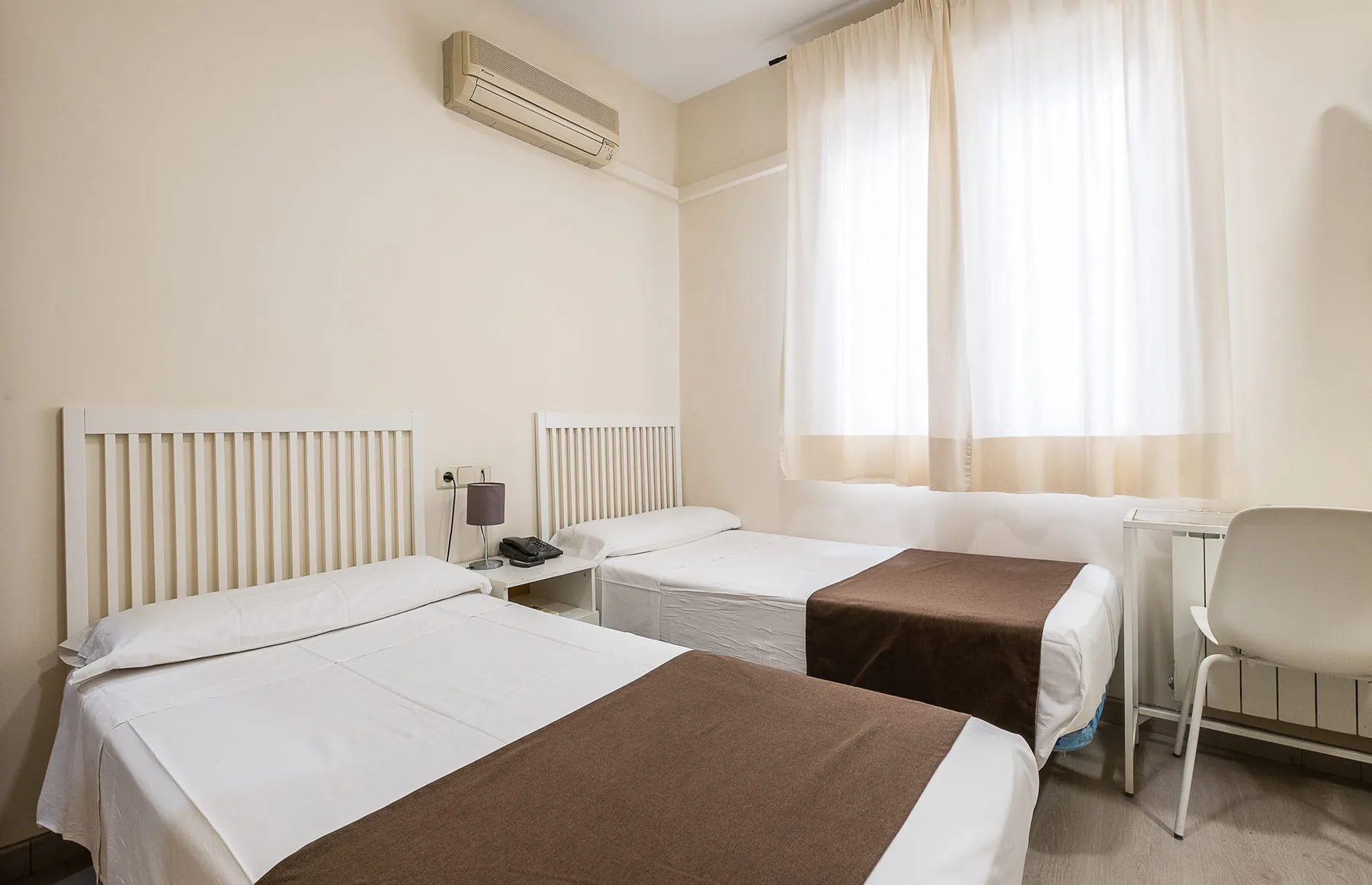 Hostal El Pilar property photo