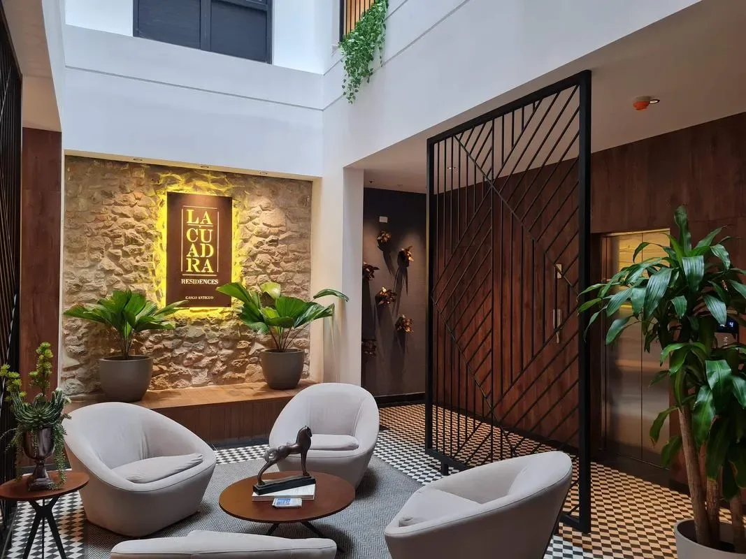 Classy 2BR in Casco Antiguo w/ Rooftop