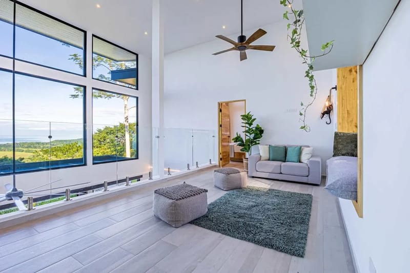 Stylish 3BR Villa w/ Stunning Terrace Views