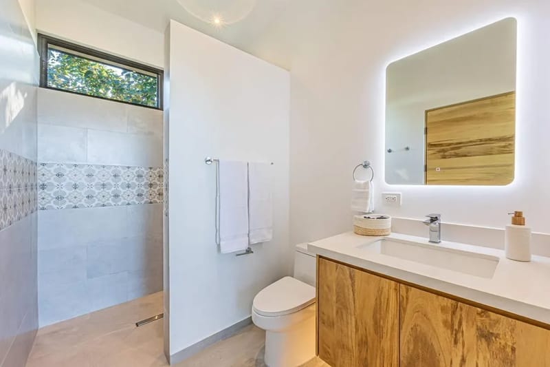 Stylish 3BR Villa w/ Stunning Terrace Views