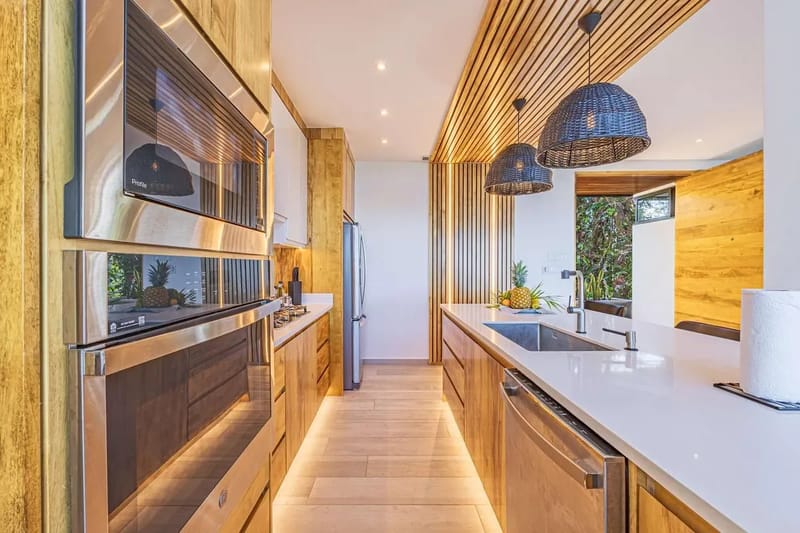 Stylish 3BR Villa w/ Stunning Terrace Views