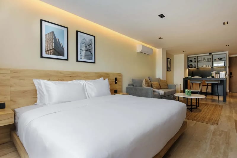 Urban Loft w/Balcony in Parque Mexico